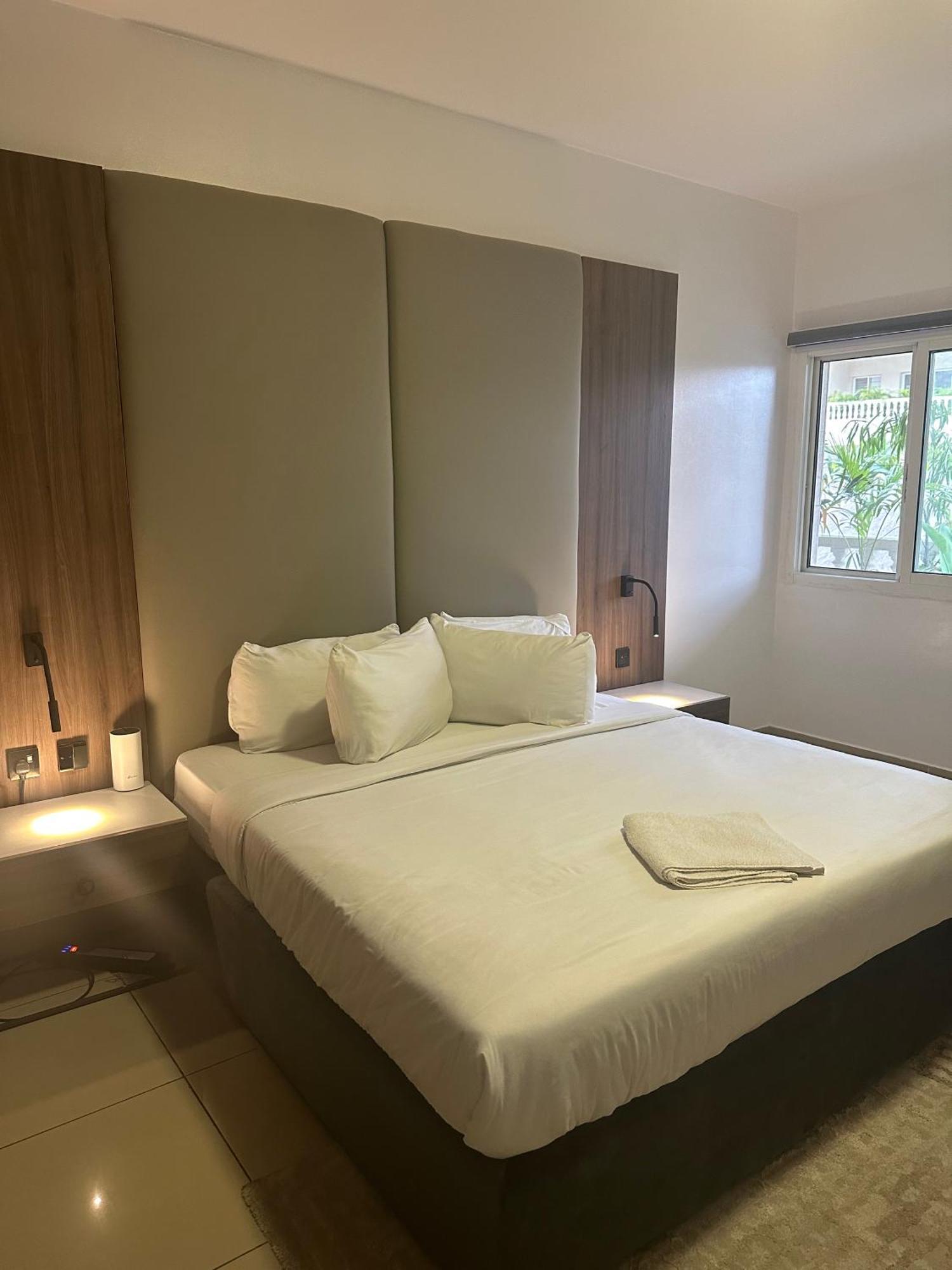 Guided Hospitality - Luxury Accommodations Lagos Exteriör bild