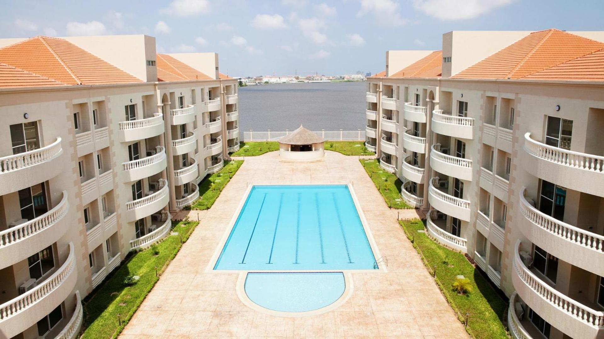 Guided Hospitality - Luxury Accommodations Lagos Exteriör bild